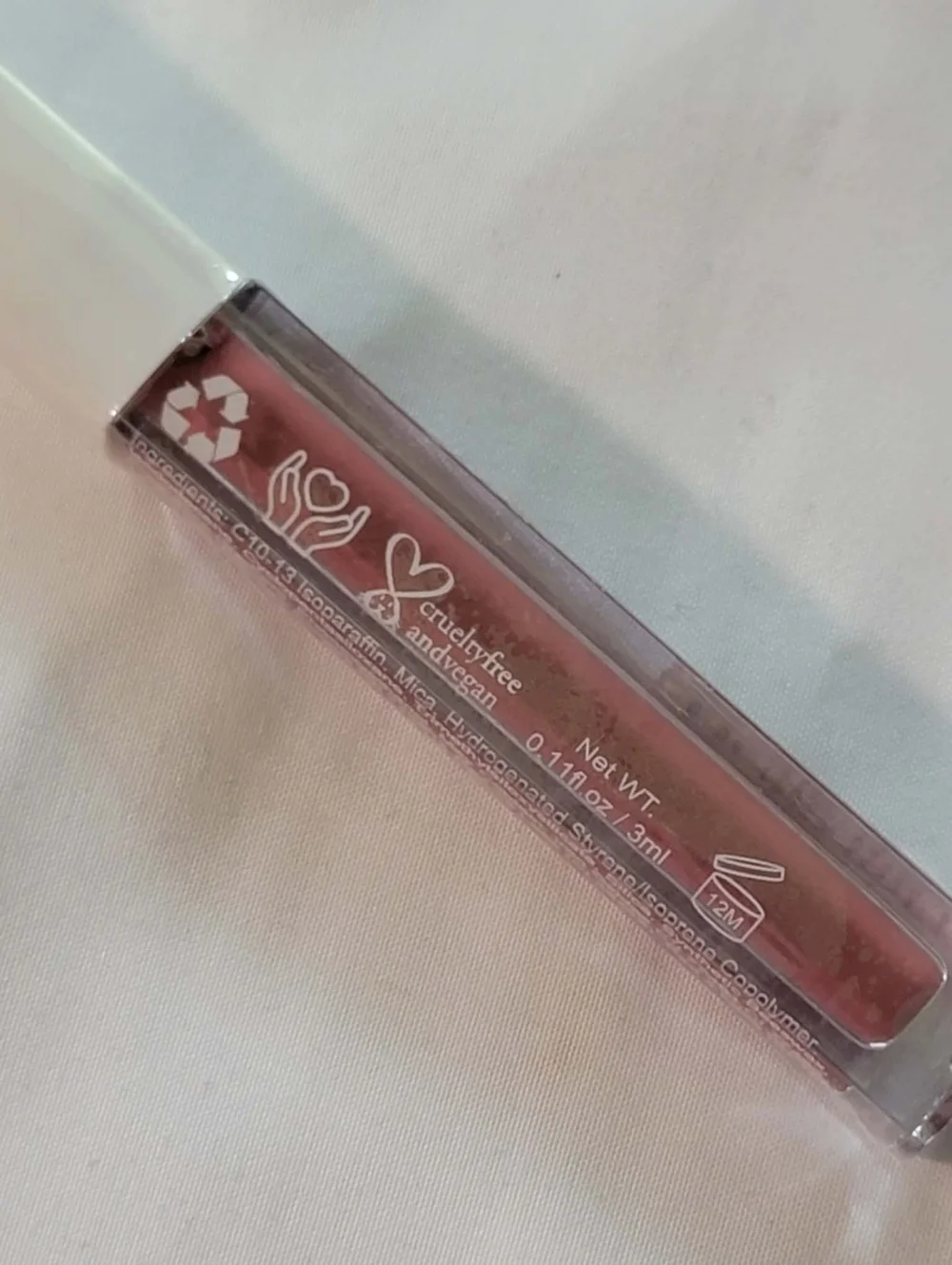 4/25 Bundle Item. m2ü Matte Liquid Lippie in Soho
